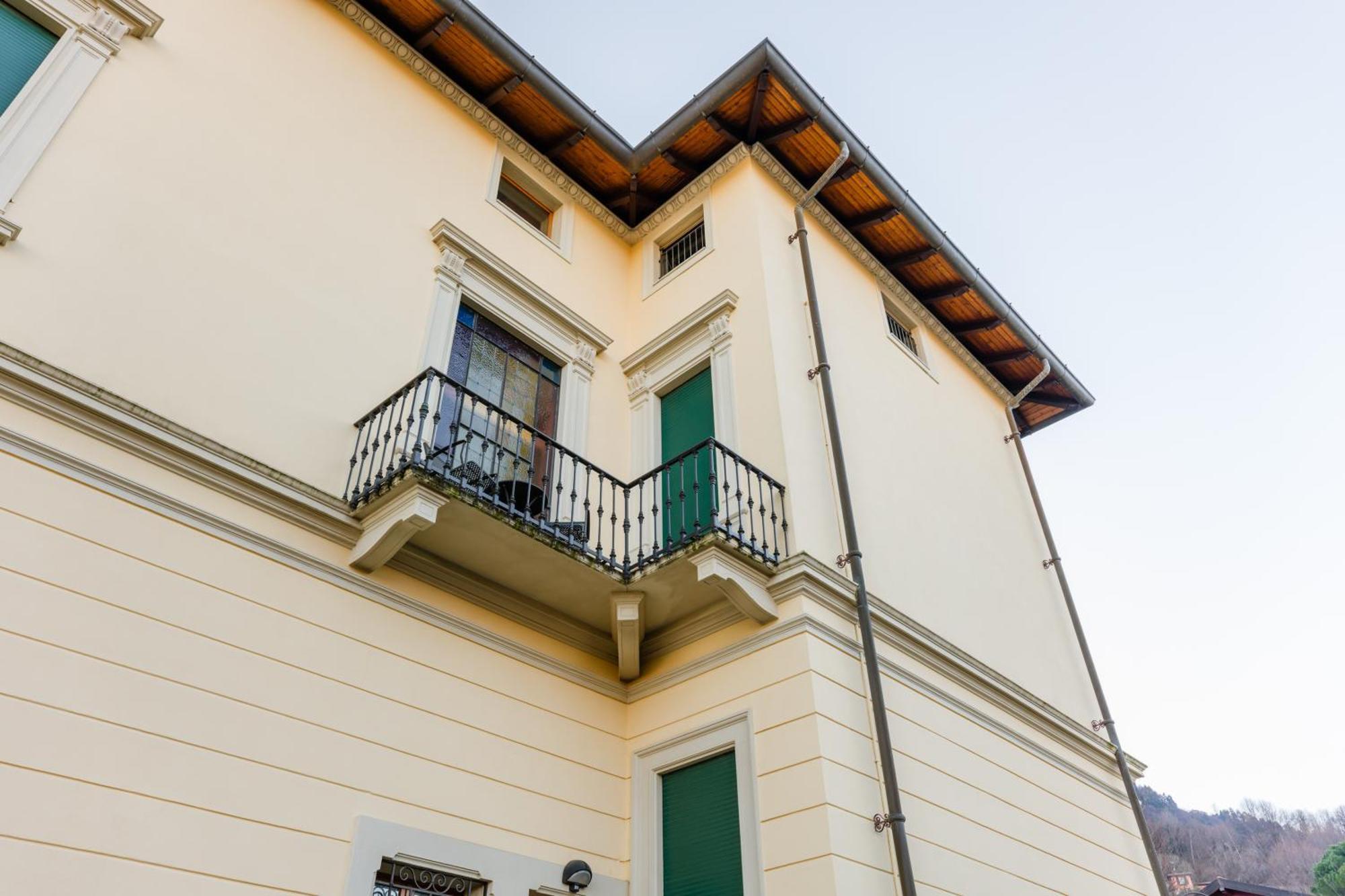 Regal Villa With Como Lake View And Free Parking بيلاجيو المظهر الخارجي الصورة