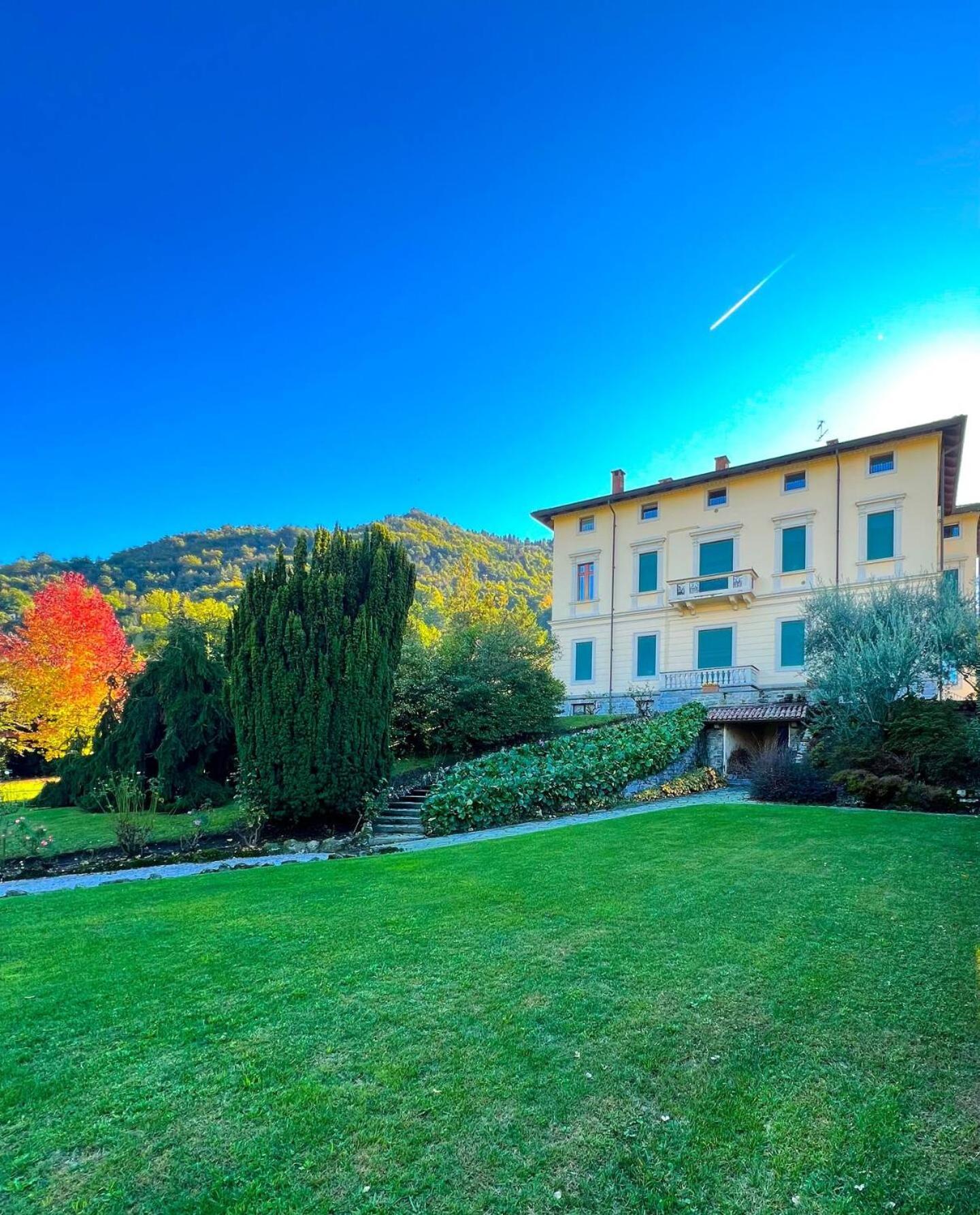 Regal Villa With Como Lake View And Free Parking بيلاجيو المظهر الخارجي الصورة